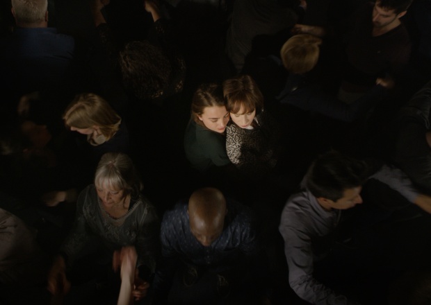 she_her_theater_a021_c006_0415ak1_0384